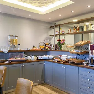 Athos Thea Luxury Apartman Szárti