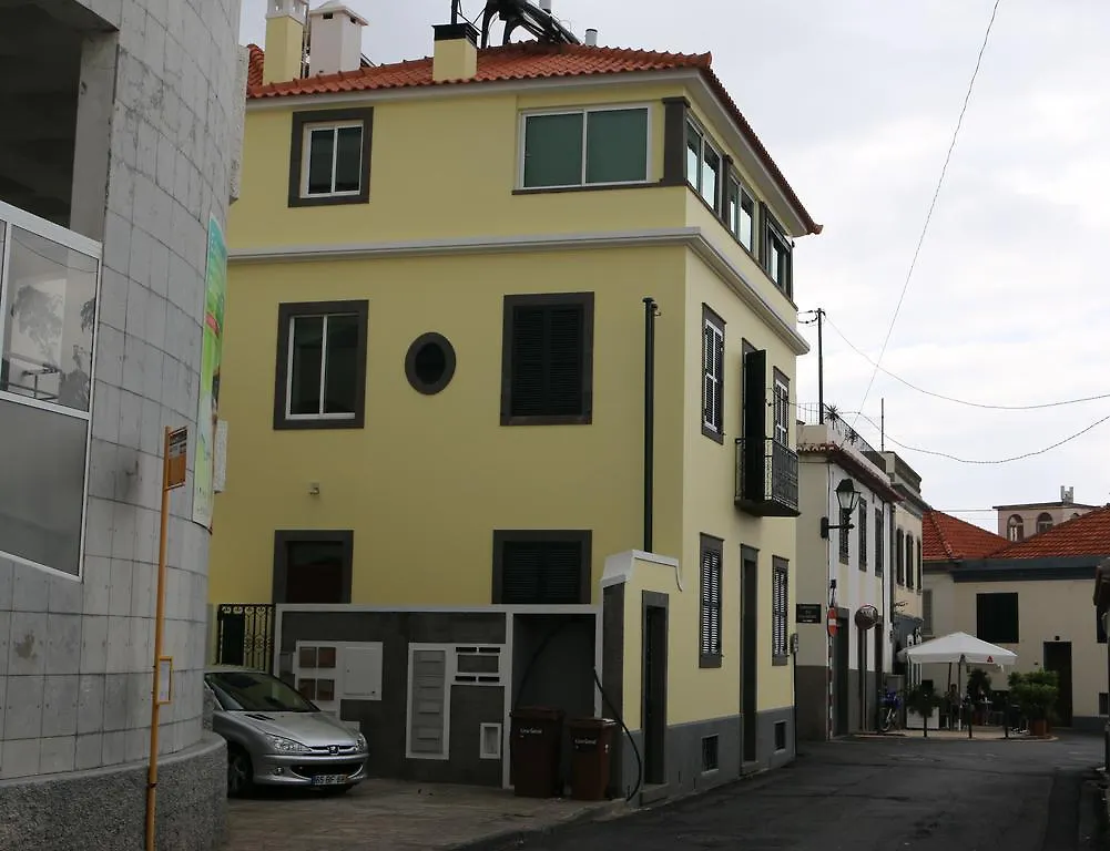 Apartamentos Sousa contacts